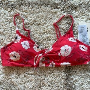 NWT- women’s BILLABONG Floral Red Swim Top